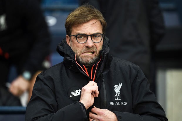 Bị nghi chơi xấu, HLV Jurgen Klopp dọa bỏ bóng đá HLV Jurgen Klopp bức xúc khi trọng tài cho rằng mình có ý câu giờ.