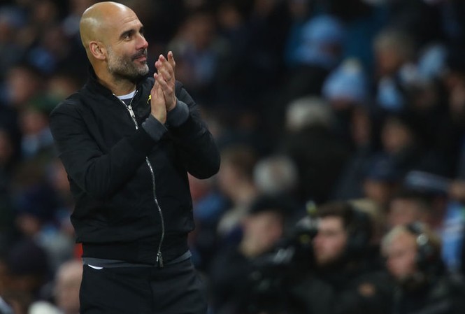 HLV Guardiola mang tin buồn cho M.U trước derby Manchester HLV Pep Guardiola của Man City.