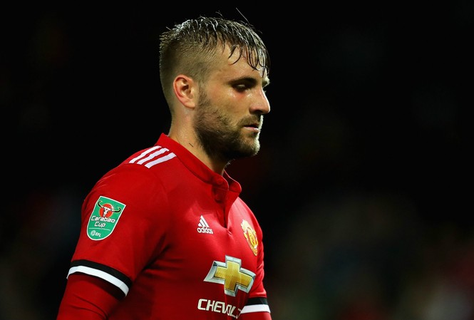Luke Shaw đòi 5 triệu bảng để... rời M.U Luke Shaw muốn được bồi thường 5 triệu bảng mới chịu rời M.U.