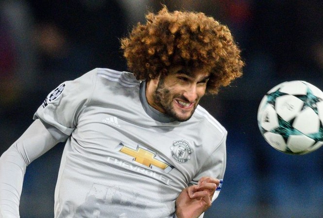 HLV Mourinho làm 'thuyết khách', níu chân Fellaini Marouane Fellaini nhiều khả năng sẽ gia hạn với M.U.