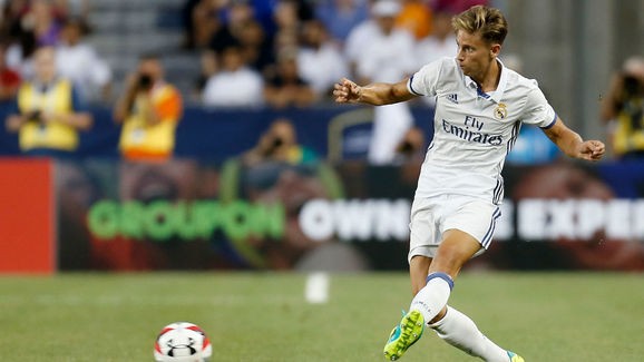 Bất mãn với HLV Zidane, sao trẻ Real đòi ra đi Marcos Llorente muốn rời Real Madrid ngay tháng 1/2018.