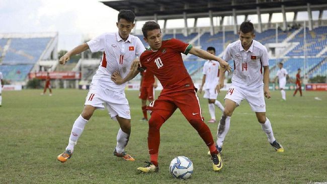 'Thần đồng' bóng đá Indonesia sang châu Âu chơi bóng Egy Maulana Vikri chính thức sang châu Âu chơi bóng.