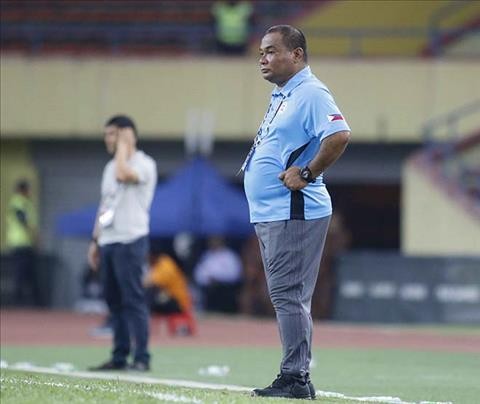 Giành vé dự Asian Cup, HLV Philippines nhận thưởng lớn HLV Marlon Maro chuẩn bị được LĐBĐ Philippines gia hạn.