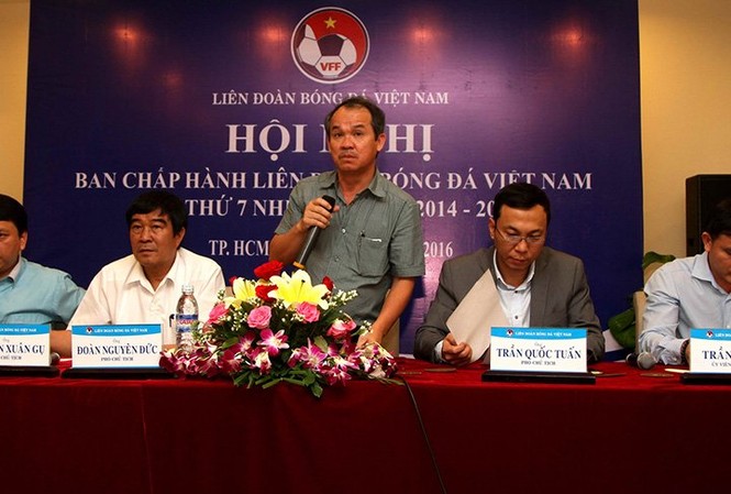 BẢN TIN thể thao: Bầu Đức lên tiếng khi được đề cử làm Chủ tịch VFF Bầu Đức lên tiếng khi được đề cử làm Chủ tịch VFF.