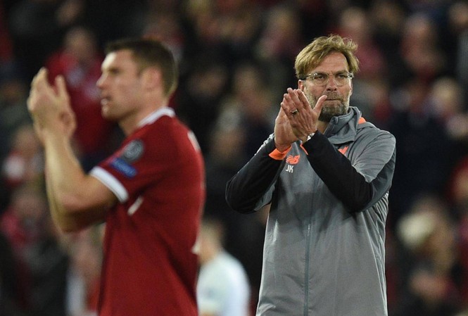 Liverpool thắng đậm Roma, HLV Klopp vẫn không hài lòng HLV Klopp không hài lòng về thái độ thi đấu của các học trò trong những phút cuối trận.