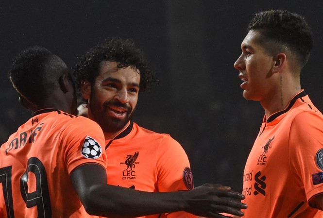Bản tin thể thao: Bộ ba 'sát thủ' Liverpool phá kỷ lục Mohamed Salah, Roberto Firmino và Sadio Mane sở hữu phong độ ghi bàn ấn tượng ở Champions League mùa này.