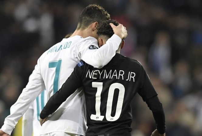 Ngôi sao Neymar 2 lần 'đi đêm' với Real Madrid Neymar muốn trở thành đồng đội với Ronaldo ở Real Madrid?