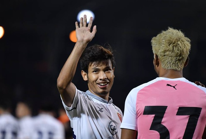 Đội bóng Nhật săn chữ ký của 'Ronaldo' Myanmar Aung Thu thắng tiến chóng mặt trong thời gian gần đây.