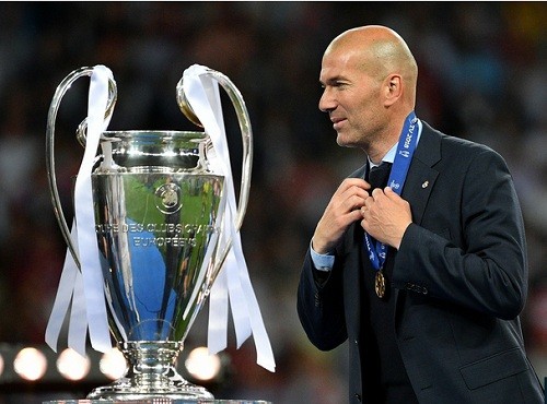 Bản tin thể thao: Lý do Zidane đột ngột rời Real HLV Zidane rời Real Madrid vì cảm thấy bị tổn thương?