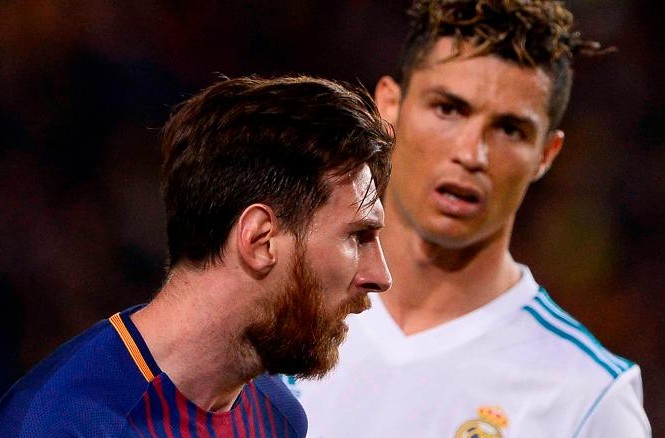 Ronaldo bị Messi qua mặt ở khả năng kiếm tiền Messi qua mặt Ronaldo về khả năng kiếm tiền trong năm qua.