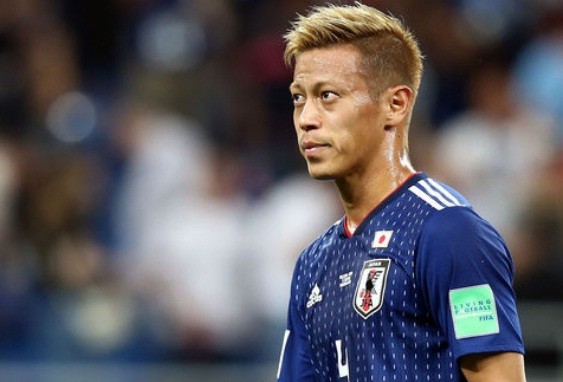 Nhật Bản bị loại cay đắng, Honda ra quyết định đớn đau Keisuke Honda chính thức chia tay ĐTQG Nhật Bản.