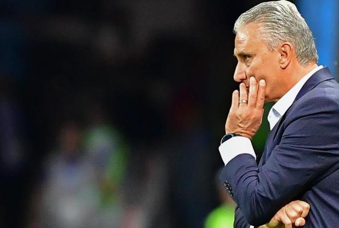 Brazil sớm rời World Cup 2018, HLV Tite vẫn nhận 'thưởng' HLV Tite được CBF mời gia hạn thêm 4 năm.