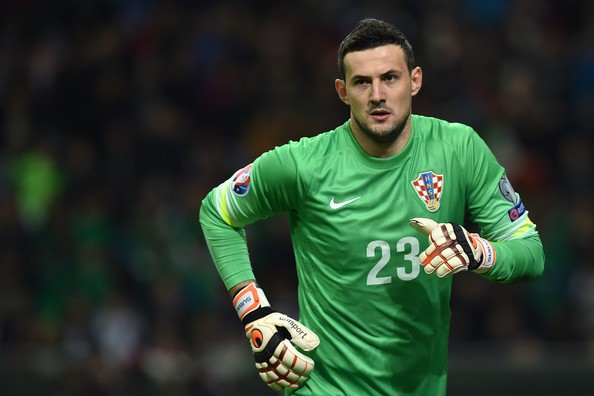 Người hùng tuyển Croatia và 2 cú sốc cuộc đời Thủ thành Danijel Subasic.