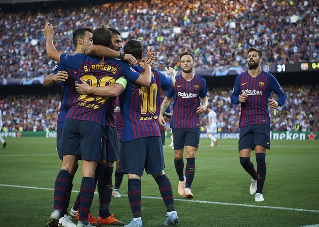 Tháng 10 đá 5 trận: 'Giông bão' chờ đón Barcelona Barcelona đối mặt với lịch thi đấu đầy khó khăn.