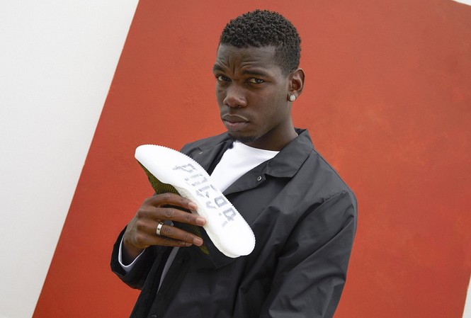 M.U “hy sinh” Paul Pogba vì... Adidas? Paul Pogba mang tới nhiều rắc rối cho M.U trong thời gian gần đây.