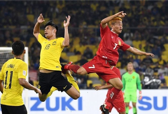 'Messi Lào' lạc quan dù đội nhà thảm bại 2 trận liền Tiền đạo Soukaphone Vongchiengkham.