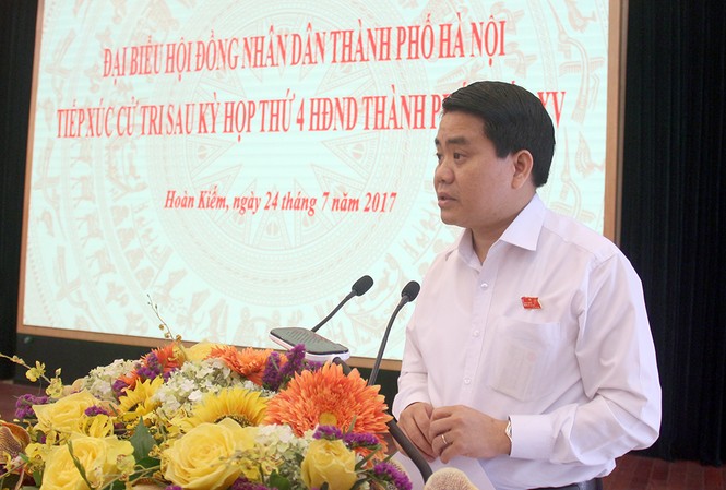 Hà Nội chưa thu hồi được khu đất 'vàng' nào của Bộ ngành di dời Ông Nguyễn Đức Chung phát biểu tại buổi tiếp xúc cử tri