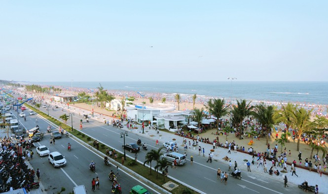 Phó Thủ tướng yêu cầu làm rõ phản ánh về quy hoạch TP Sầm Sơn Phó Thủ tướng yêu cầu làm rõ phản ánh về quy hoạch TP Sầm Sơn