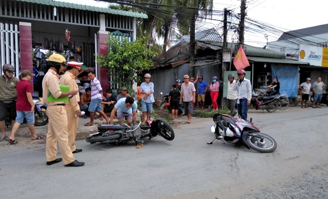 2 xe mô tô va chạm với nhau, một người tử vong Hiện trường vụ tai nạn khiến một người đàn ông tử vong.