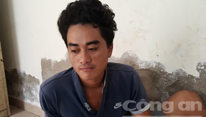 Trộm đột nhập nhà 'vợ chồng son' cuỗm tiền cưới Đối tượng Nguyễn Văn Bình tại cơ quan công an - Ảnh: Tuấn Thành