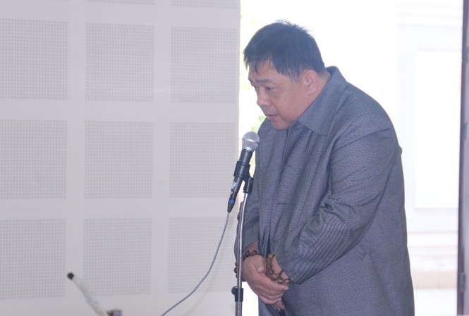 Vụ nhắn tin dọa giết Chủ tịch Đà Nẵng: Xuất phát từ lô đất L09 ở Sơn Trà Bị cáo Đào Tấn Cường tại phiên tòa. Ảnh: Nguyễn Thành