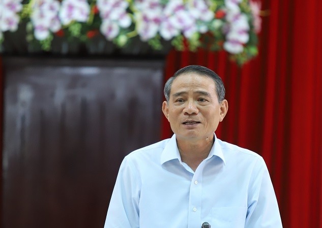 Bí thư Đà Nẵng: 'Mặc cả' trong công tác cán bộ vì chuyện người nhà Bí thư Thành ủy Đà Nẵng Trương Quang Nghĩa tại buổi làm việc với Quận ủy Cẩm Lệ.