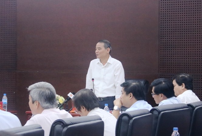 Bí thư Đà Nẵng: Cán bộ đang sợ mạng xã hội, sợ facebook quá Bí thư Đà Nẵng Trương Quang Nghĩa tại buổi làm việc với Sở Thông tin và truyền thông thành phố. Ảnh: Nguyễn Thành