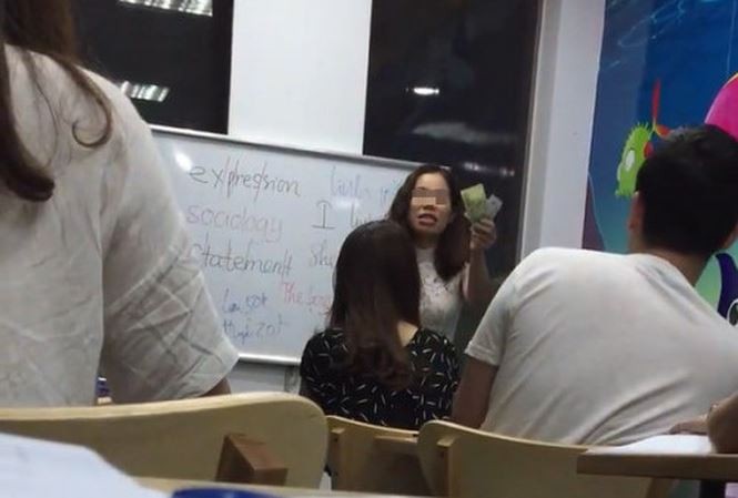Hà Nội chỉ đạo xử nghiêm cô giáo mạt sát học viên là 'óc lợn' Chủ tịch UBND TP Hà Nội Nguyễn Đức Chung yêu cầu xử lý nghiêm vụ việc đang gây xôn xao dư luận.