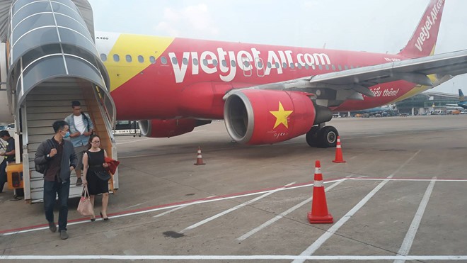 Nhiều chuyến bay bị ảnh hưởng do thời tiết xấu Nhiều chuyến bay bị ảnh hưởng do thời tiết xấu