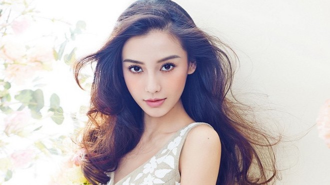 Siêu mẫu ngọt ngào trong loạt ảnh mới Siêu mẫu ngọt ngào trong loạt ảnh mới
