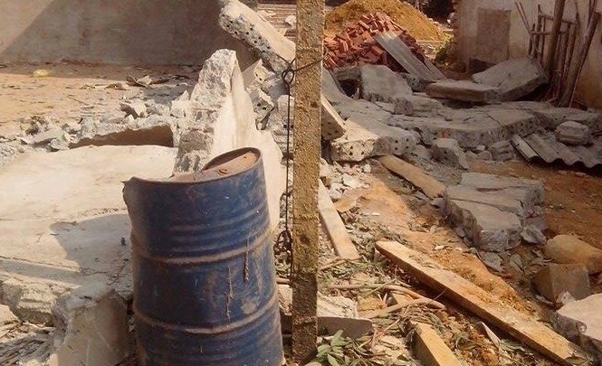 Tường nhà sập đè chết hai người Hiện trường vụ tai nạn