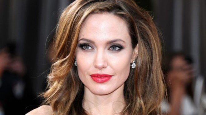 Angelina Jolie tuyên bố sắp từ giã nghề diễn viên Angelina Jolie tuyên bố sắp từ giã nghề diễn viên