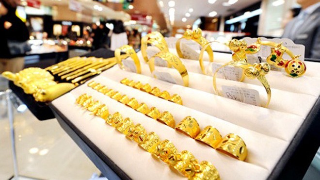 Giá vàng ổn định, nhà đầu tư 'nín thở' chờ cơ hội Giá vàng ổn định, nhà đầu tư 'nín thở' chờ cơ hội
