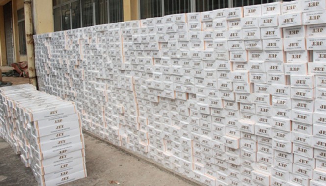 Bắt giữ 16.000 gói thuốc lá không rõ nguồn gốc Số thuốc lá không có giấy tờ chứng từ được đưa về kho chi cục phục vụ công tác điều tra. Ảnh CTV
