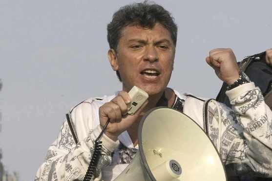 Tổng thống Putin, Obama lên án vụ sát hại cựu phó Thủ tướng Nga Ông Boris Nemtsov trong một cuộc biểu tình tại Moscow hồi năm 2012. Ảnh: Express Standard