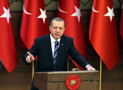 Thổ Nhĩ Kỳ bỏ tù 5 người vì xúc phạm Tổng thống Tổng thống Thổ Nhĩ Kỳ Recep Tayyip Erdogan.