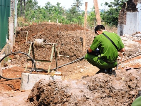 Bị điện giật, nam thanh niên ngã giếng sâu 17m tử vong Vị trí nơi nạn nhân bị điện giật tử vong.