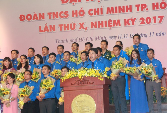 Anh Phạm Hồng Sơn tái đắc cử Bí thư Thành Đoàn TPHCM Anh Phạm Hồng Sơn phát biểu nhận nhiệm vụ tại phiên bế mạc Đại hội
