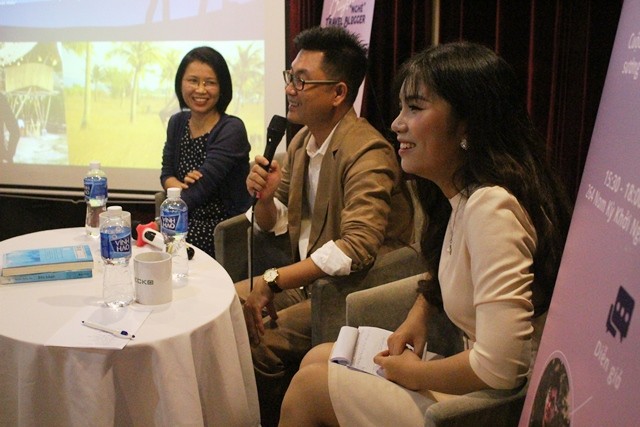 Chuyện người mê đi, mê viết và hay chia sẻ cảm hứng cho giới trẻ Chuyện người mê đi, mê viết và hay chia sẻ cảm hứng cho giới trẻ