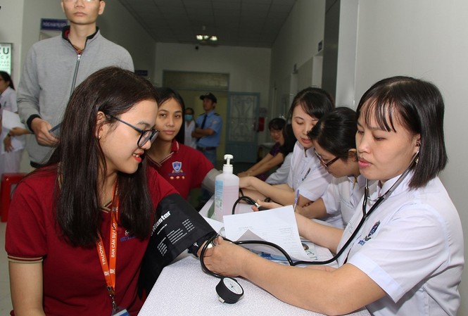 Trường đại học mở phòng khám phục vụ sinh viên Trường đại học mở phòng khám phục vụ sinh viên