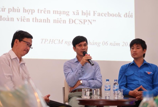 'Ứng xử phù hợp trên facbook với đoàn viên thanh niên' 'Ứng xử phù hợp trên facbook với đoàn viên thanh niên'