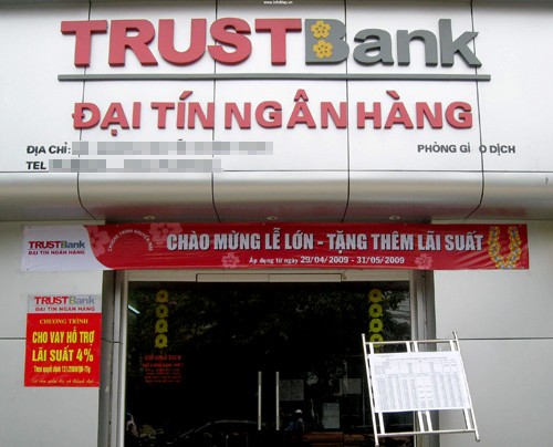 Bắt giam 'bộ sậu' lãnh đạo Ngân hàng Đại Tín Bắt giam 'bộ sậu' lãnh đạo Ngân hàng Đại Tín