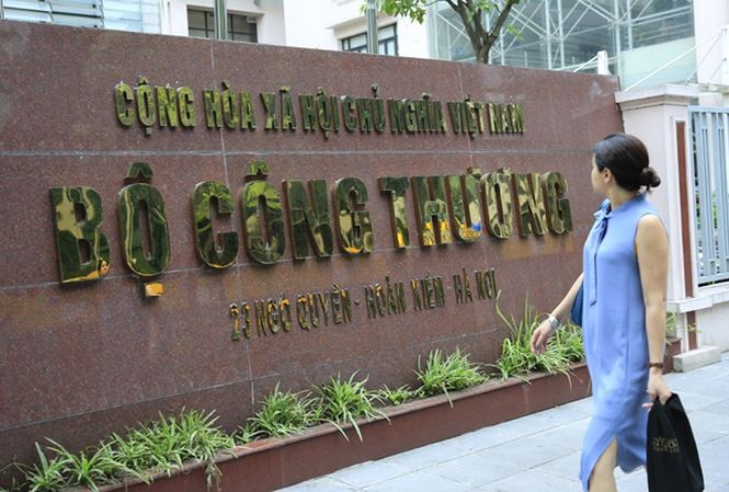 Đơn vị thuộc Bộ Công thương bổ nhiệm người thiếu tiêu chuẩn Đơn vị thuộc Bộ Công thương bổ nhiệm người thiếu tiêu chuẩn