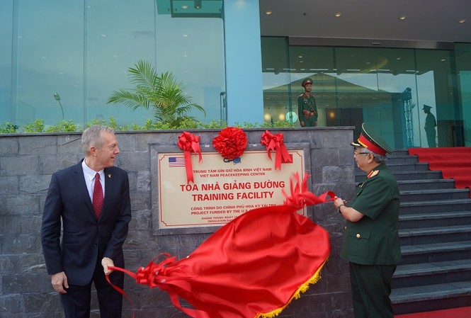 Nâng cấp Trung tâm Gìn giữ hòa bình Việt Nam Trung tâm Gìn giữ hòa bình Việt Nam sẽ được nâng cấp thành Cục Gìn giữ hòa bình Việt Nam. Ảnh: Nguyễn Minh