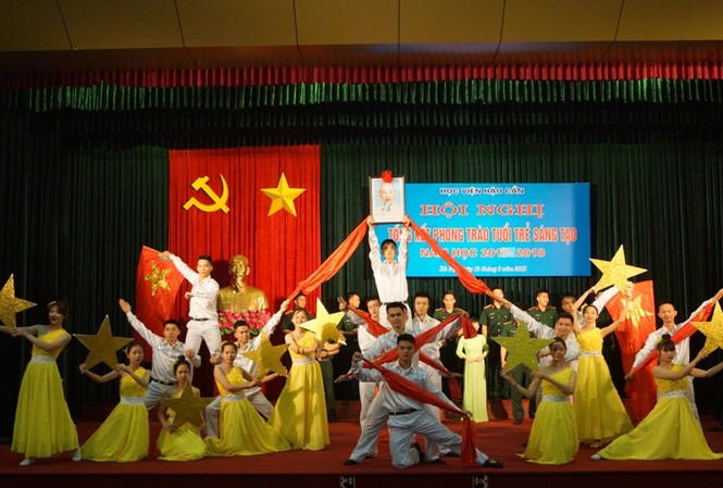 Học viện Hậu cần vinh danh tuổi trẻ sáng tạo Học viện Hậu cần vinh danh tuổi trẻ sáng tạo