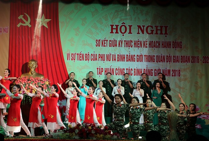 Nâng cao bình đẳng giới trong Quân đội Nâng cao bình đẳng giới trong Quân đội