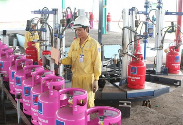 Giấy phép kinh doanh “biến tướng”? Điều kiện kinh doanh gas, LPG theo kiểu "con gà, quả trứng" làm khó doanh nghiệp, người dân. Ảnh minh họa internet