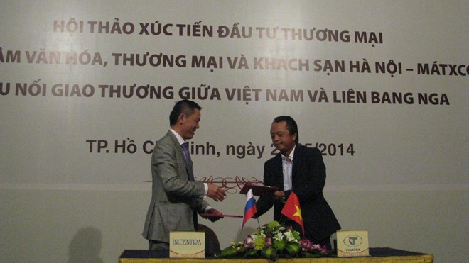 Hàng hoá Việt xuất khẩu sang Nga đang có nhiều thuận lợi Đại diện Tập đoàn Dệt may Việt Nam và Công ty Incentra kí thỏa thuận nguyên tắc về thuê mặt bằng Trung tâm thương mại tại Trung tâm thương mại Hà Nội – Mátxcơva