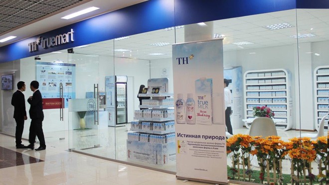 TH true MILK lại gây ấn tượng mạnh tại Nga Gian hàng của TH true MILK nổi bật tại Hội chợ Hàng Việt Nam chất lượng cao tại Mátxcơva