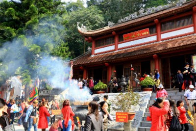 Tây Thiên đón hơn 6 vạn du khách những ngày đầu Xuân Bính Thân 2016 Tây Thiên đón hơn 6 vạn du khách những ngày đầu Xuân Bính Thân 2016